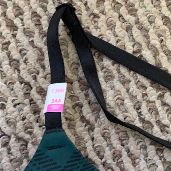 Green plaid t-shirt bra- never worn - Picture 2 of 3